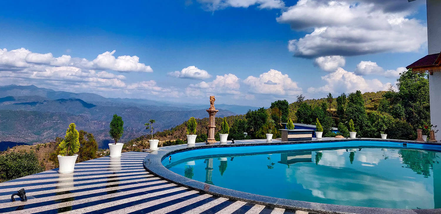 Swimming Pool of in Vatsyayana Resorts