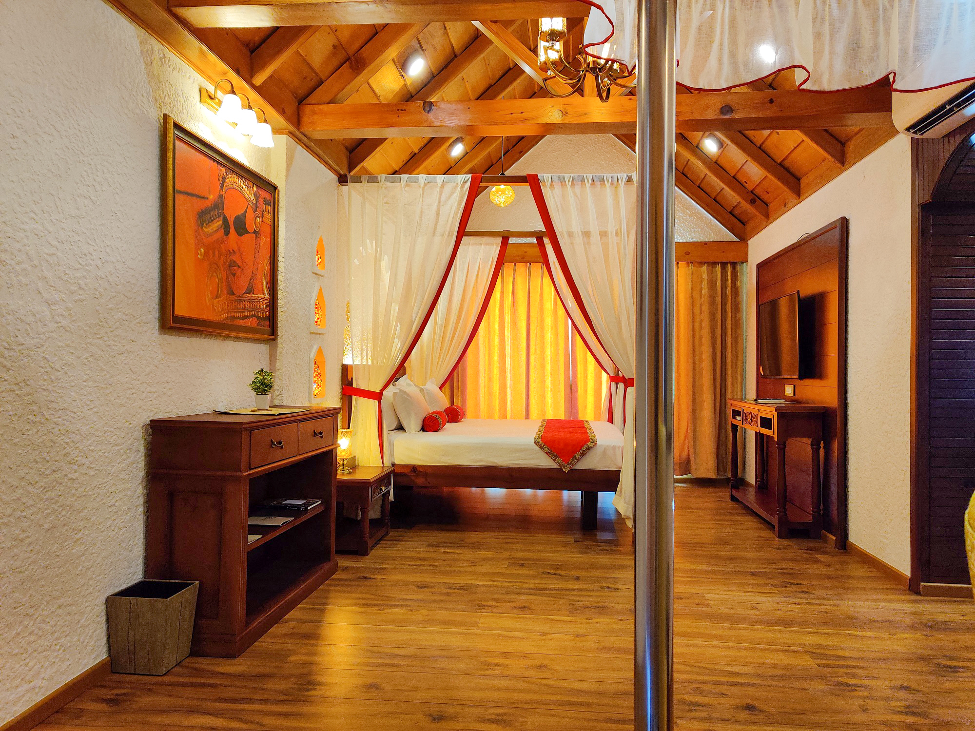 Tribhuja Suites Vatsyayana Resorts