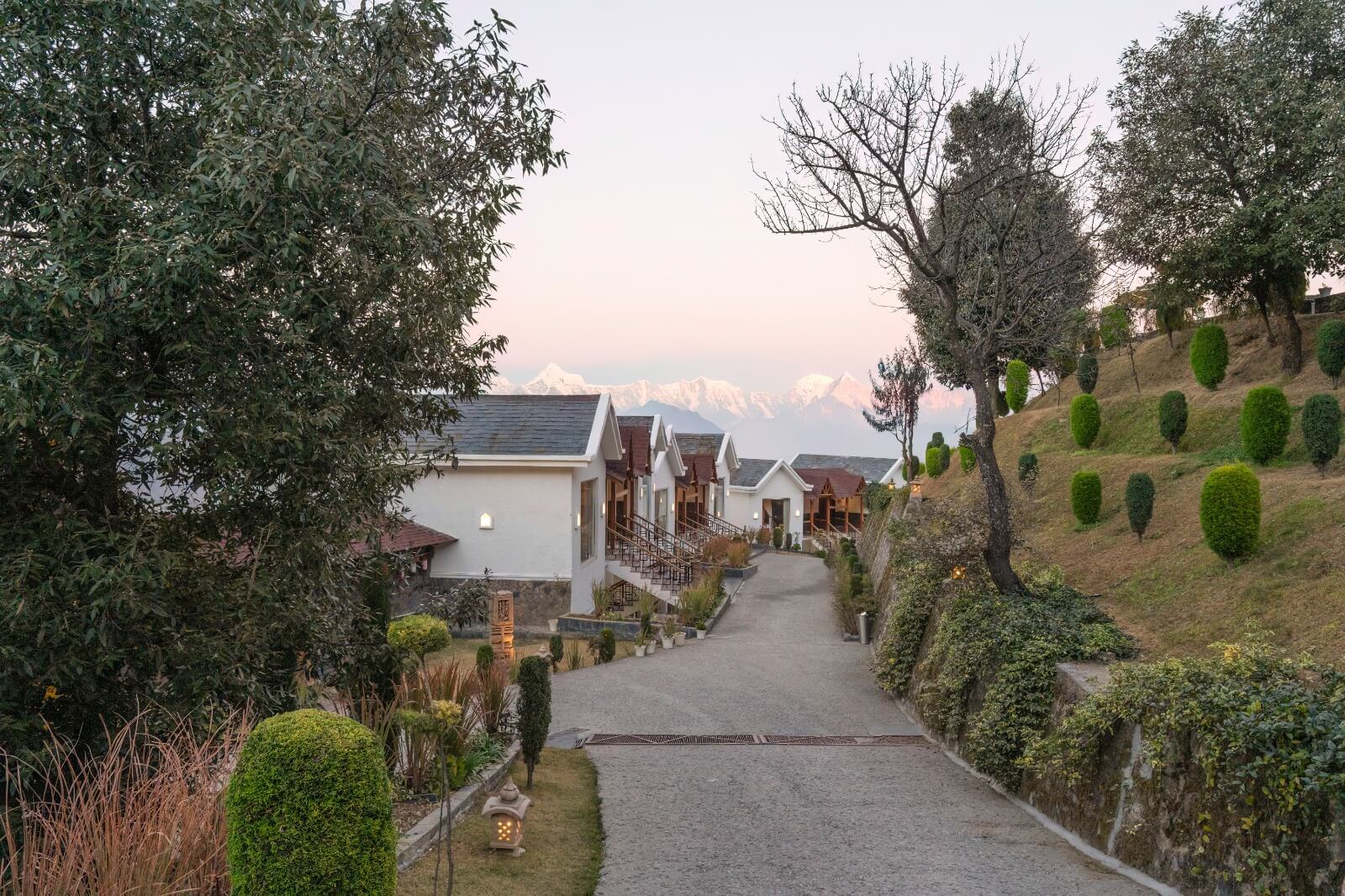 best resorts for corporate outings in uttrakhand