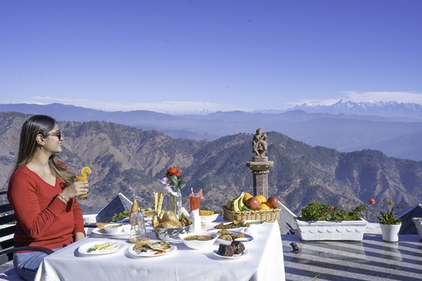 Private hilltop Resort Near Jim Corbett
