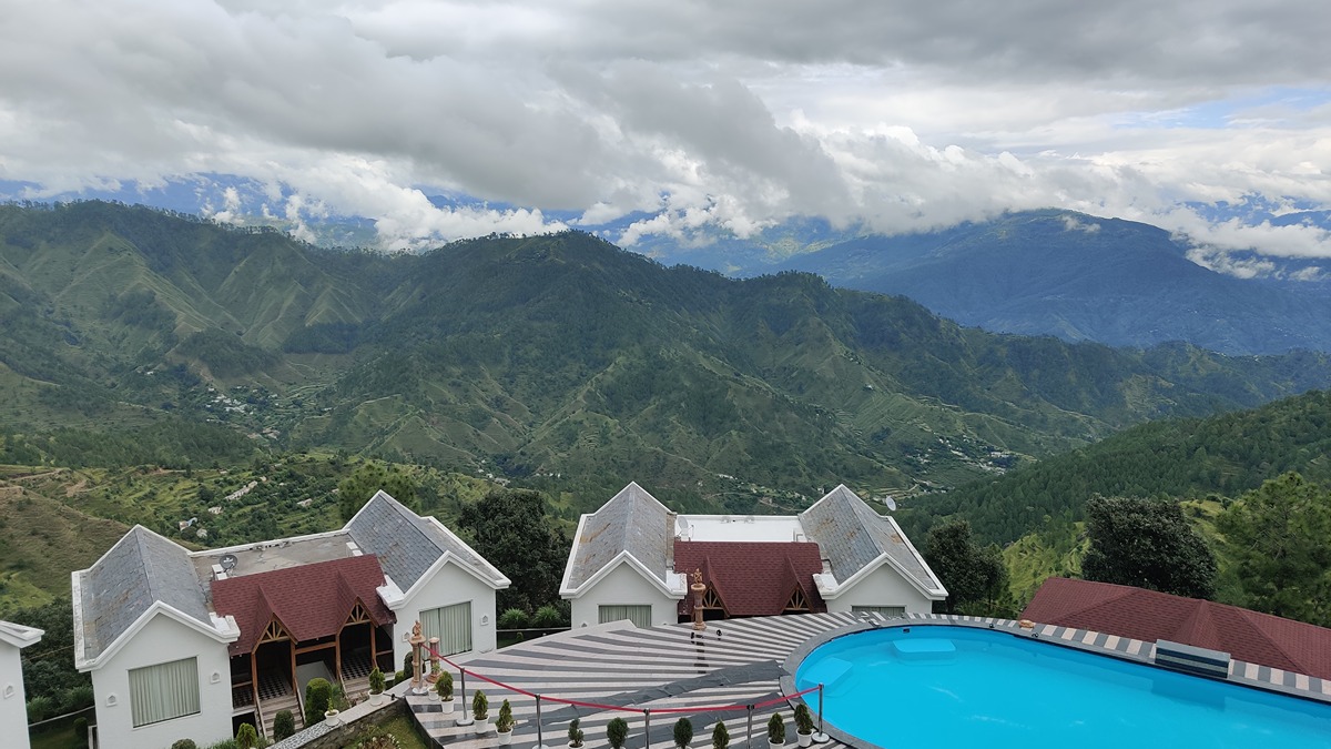 Best 4-star resort in jim corbett - Vatsyayana Resorts