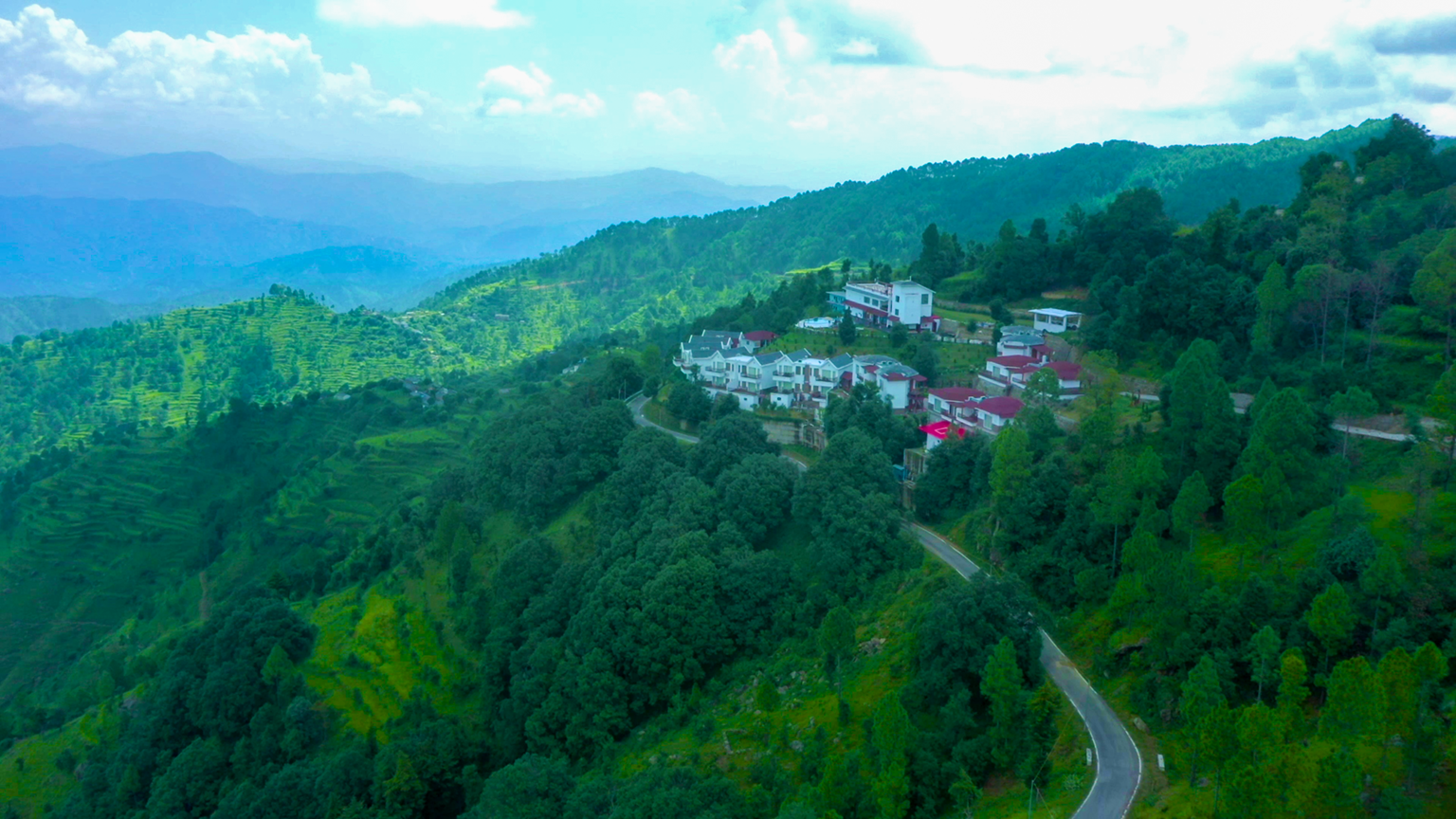 luxury resorts in uttarakhand